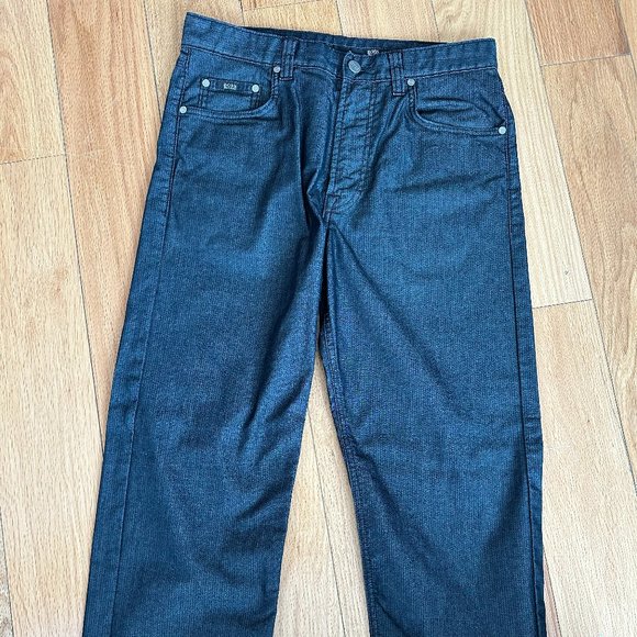 Hugo Boss | Men's Trousers | Size 33 | Regular Fit | Barely Worn - Picture 4 of 4